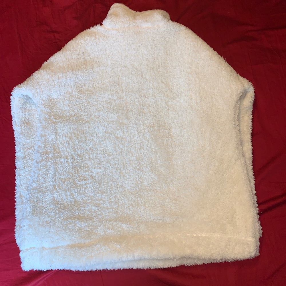 Soft cream pull over sweatshirt